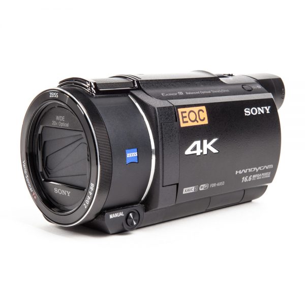 Sony FDR-AX53 4K-Camcorder mit Zeiss Vario-Sonnar-Objektiv und 20-fach optischem Zoom.