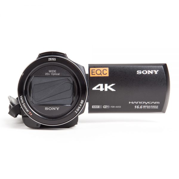 Sony FDR-AX53 4K-Camcorder mit Zeiss Vario-Sonnar-Objektiv und 20-fach optischem Zoom.