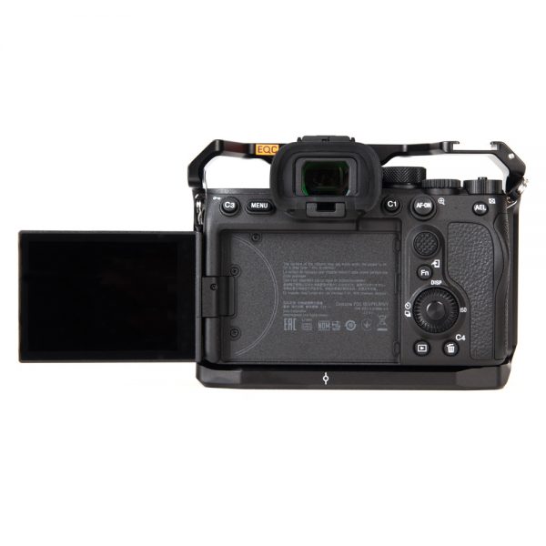 Sony Alpha a7S III spiegellose Vollformatkamera mit 4K-120p-Videoaufzeichnung und 5-Achsen-Bildstabilisierung.