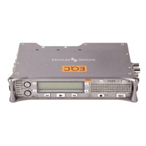 Sound Devices 744T Aufnahmegerät mit vierspuriger Aufzeichnung auf interner Festplatte und CompactFlash.