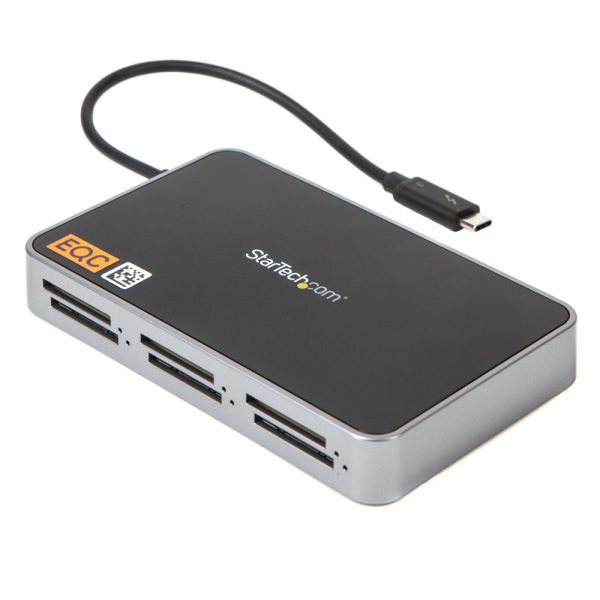StarTech.com Thunderbolt-3-SD-Kartenleser mit sechs Steckplätzen, gespeist über den Thunderbolt-3-Anschluss.