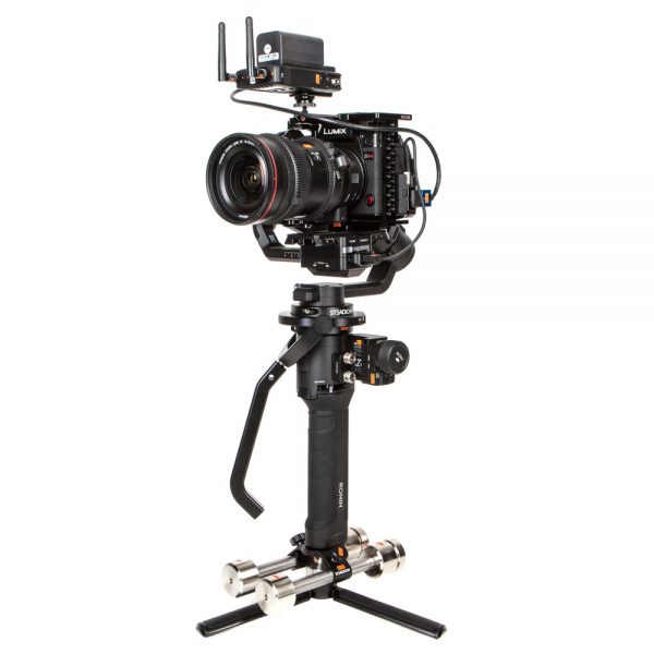 Steadicam Steadimate-S Vibrationsisolator, hier komplett mit Ronin-S-Gimbal, Kamera und Objektiv aufgebaut.