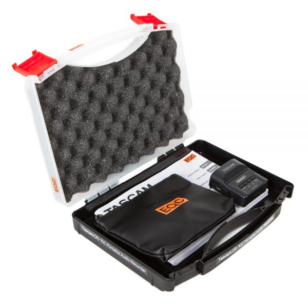 Tascam DR-10C, ein portabler Audio-Rekorder mit 48 kHz/24-Bit-Aufzeichnung und Limiter am Eingang.