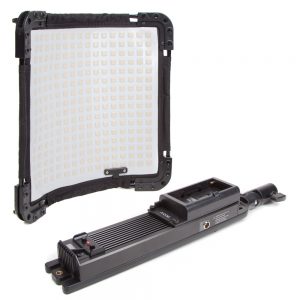 Tecpro Liteflex Bicolor, ein flexibles 1x1-LED-Panel mit 48 W Leistung aus einem BP-U-Akku und IP67 auf der LED-Seite.