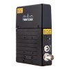 Kompatibel mit bestehenden Bolt-Systemen der dritten Generation wie Bolt 500, 1000 und Sidekick II. Teradek Bolt 500 Sidekick LT Empfänger von hinten mit zwei goldfarbenen BNC-Anschlüssen und EQC-Etiketten.