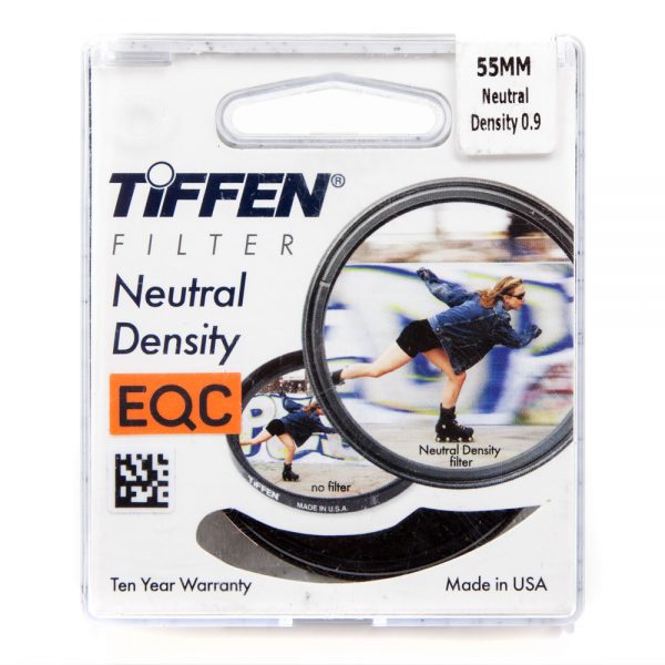 Tiffen 55mm ND 0.9 Neutraldichtefilter in Originalverpackung mit Beispielfoto einer Bewegungsunschärfe.