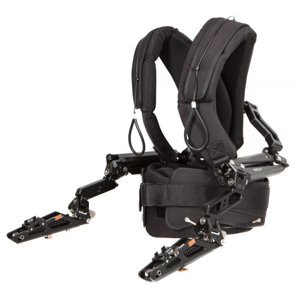 Tiltamax Armor Man 2.0 Exoskelett mit gepolstertem Schultergurt-System und Doppelfederarmen.