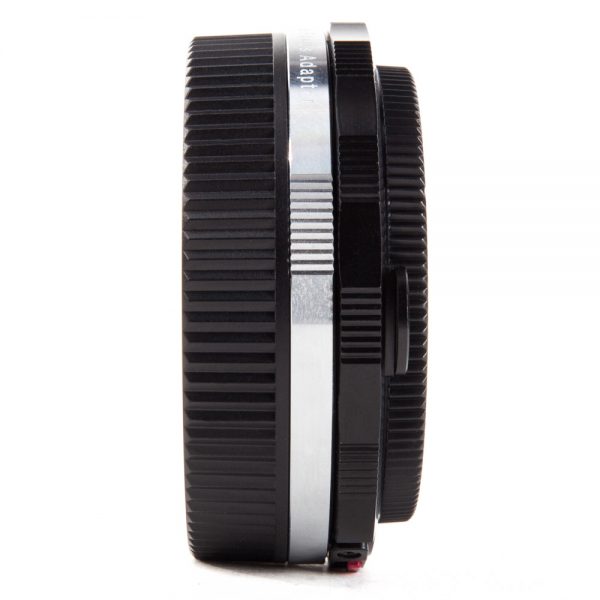 Voigtländer VM-E Close Focus Adapter für Leica-M-Objektive an Sony-E-Mount mit eingebautem Nahfokus-Helicoid.