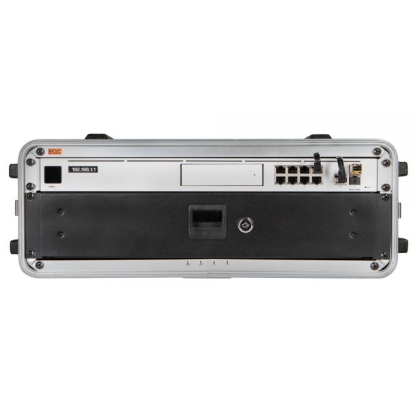 UniFi Dream Machine Pro Netzwerk-Gateway mit 8-Port-Gigabit-Switch und 10G-SFP+-Anschluss.