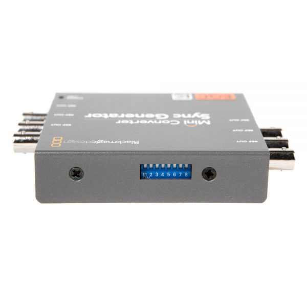 Blackmagic Design Mini Converter Sync Generator Sync-Generator mit sechs BNC-Ausgängen für Tri-Sync oder Black Burst.