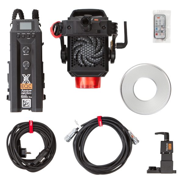 Aputure Light Storm LS 600X Pro Bi-Color-LED-Scheinwerfer mit Farbtemperatur 2700 bis 6500 K und DMX-Steuerung.