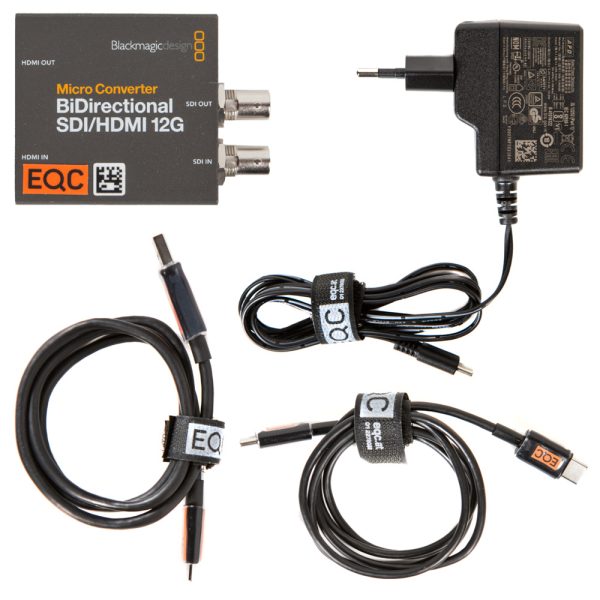 Blackmagic Design BiDirectional 12G SDI/HDMI Micro Konverter im Set mit Netzteil und Anschlusskabeln.