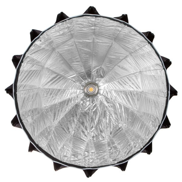 Aputure Light Dome 150 Softbox mit 150 cm Durchmesser und Bowens-Mount für Interviews und Porträts.