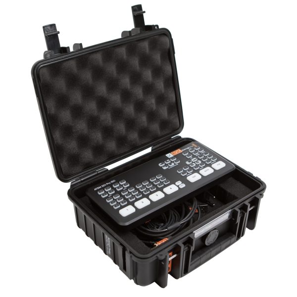 Blackmagic Design ATEM SDI Pro ISO HD Switcher in stoßfester Transportbox mit Schaumstoffeinlage.