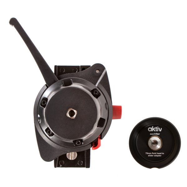 Das Sachtler aktiv 75 Adapter Set ermöglicht den schnellen Wechsel zwischen aktiv-Kopf und Flowtech-Beinen.