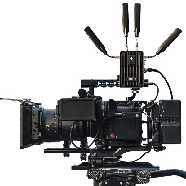 DJI Transmission High-Gain Antennenset mit 8 Antennen, steigert die Signalstärke um bis zu 40 %.