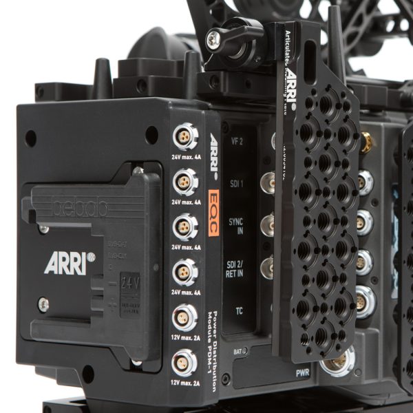 ARRI ALEXA 35 ist eine Super-35-Kamera mit 4.6K-Sensor und 17 Blendenstufen Dynamikumfang für die digitale Kinematografie.
