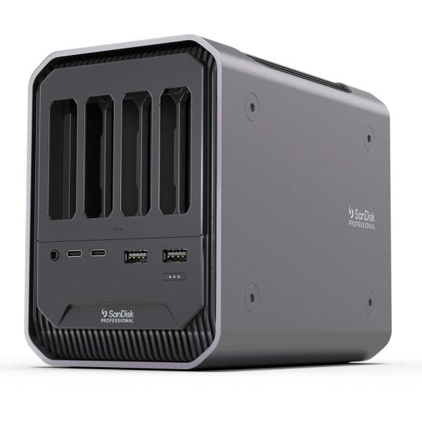 SanDisk Professional PRO-DOCK 4 mit vier Kartenschächten und Thunderbolt-3-Anschluss.