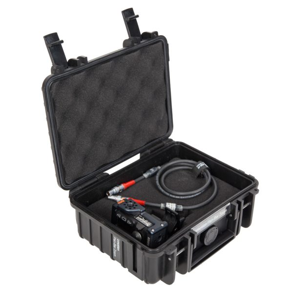 cmotion Pan-Bar Zoom, kompakter Motorcontroller mit integrierter Klemme für 15- bis 32-mm-Rods.