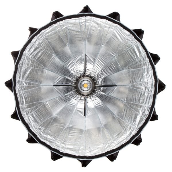 Aputure Light Dome III Softbox 90cm mit silberner Innenreflexion für hohe Lichtausbeute.