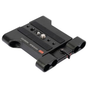 Cavision RPB15100 Grundplatte für 15-mm-Rods mit Gummiauflage und Kameraschraube, schräg von vorne.