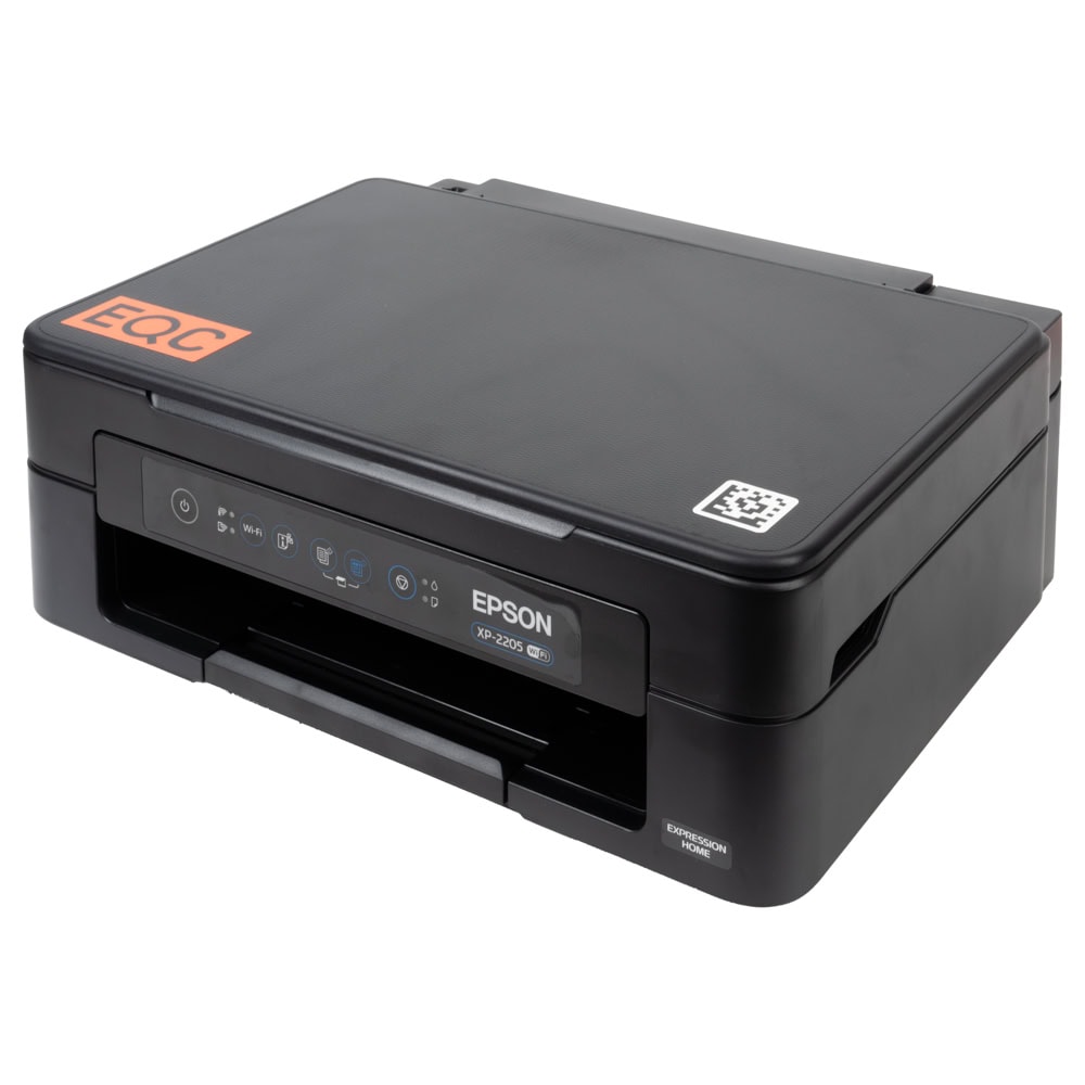Druckt, kopiert und scannt kompakt für Büroarbeiten und Ausdrucke rund um die Produktion. Epson XP-2205 Multifunktionsdrucker zum Drucken, Kopieren und Scannen, geschlossen schräg von vorne.