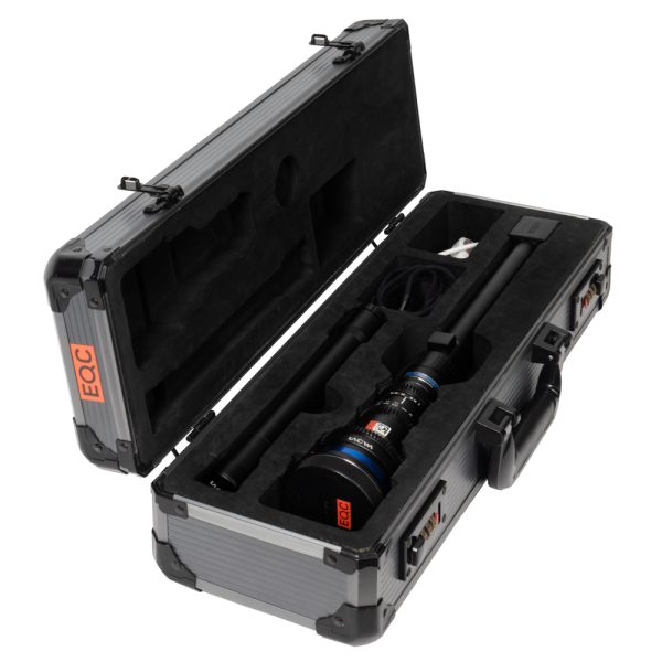 Laowa 24mm T14 Periprobe Sondenobjektiv mit Zubehör verstaut im geöffneten Alu-Transportkoffer.