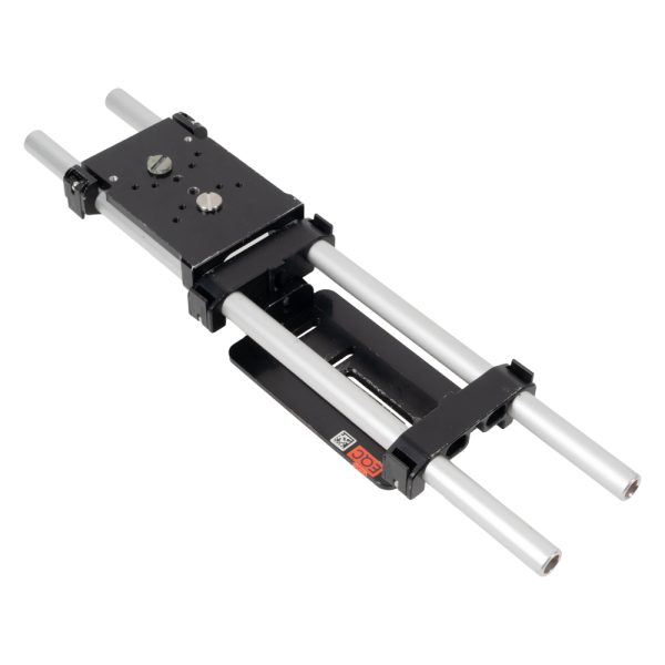 Vocas #0350-0700 Universal-Grundplatte ohne Korkauflage auf zwei 15-mm-Rods mit Schnellwechselplatte darunter.