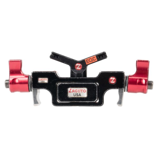 Zacuto Optikstütze für 19-mm-Rods gerade von vorne mit Y-förmiger Auflage und zwei roten Klemmhebeln.