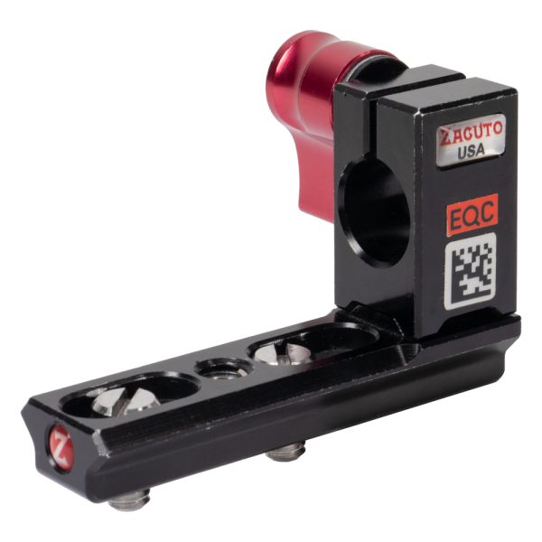 Zacuto Z-Rail von der anderen Seite mit rotem Klemmhebel, Klemme für 15-mm-Rods und gelochter Schiene.